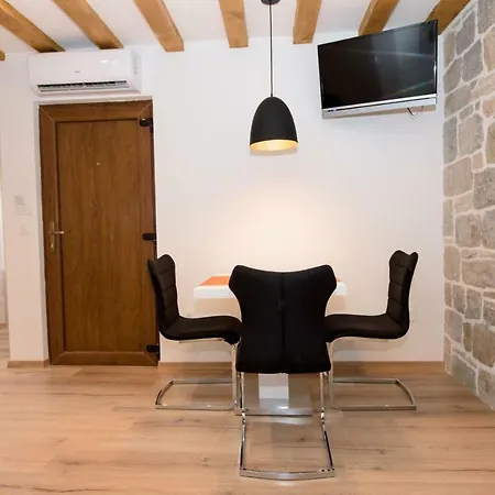 Lucy In Centre Guest house Split