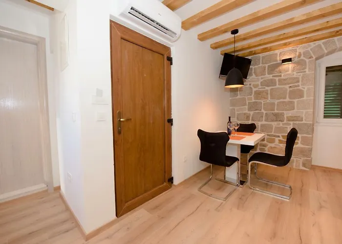 Lucy In Centre Guest house Split