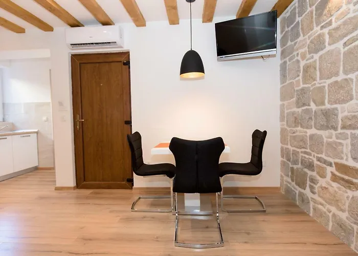 Lucy In Centre Guest house Split